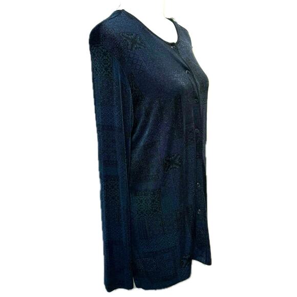 Chico's Design Travelers Snap Front Shirt Women's Size 2/L Black Navy Blue Print - Picture 2 of 8